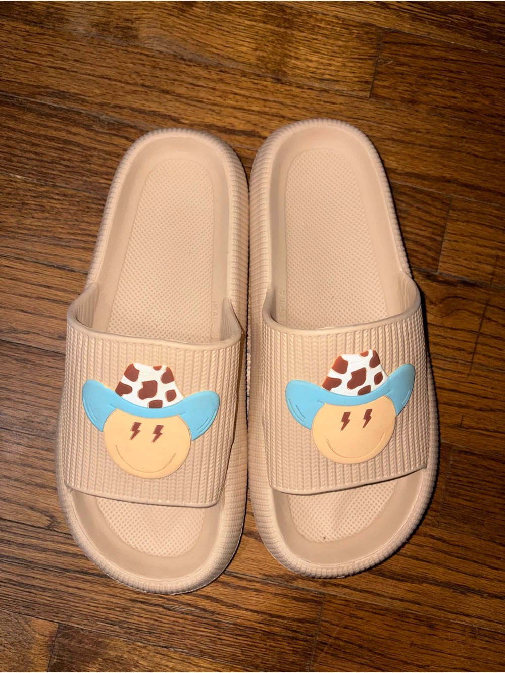 Cowboy slides